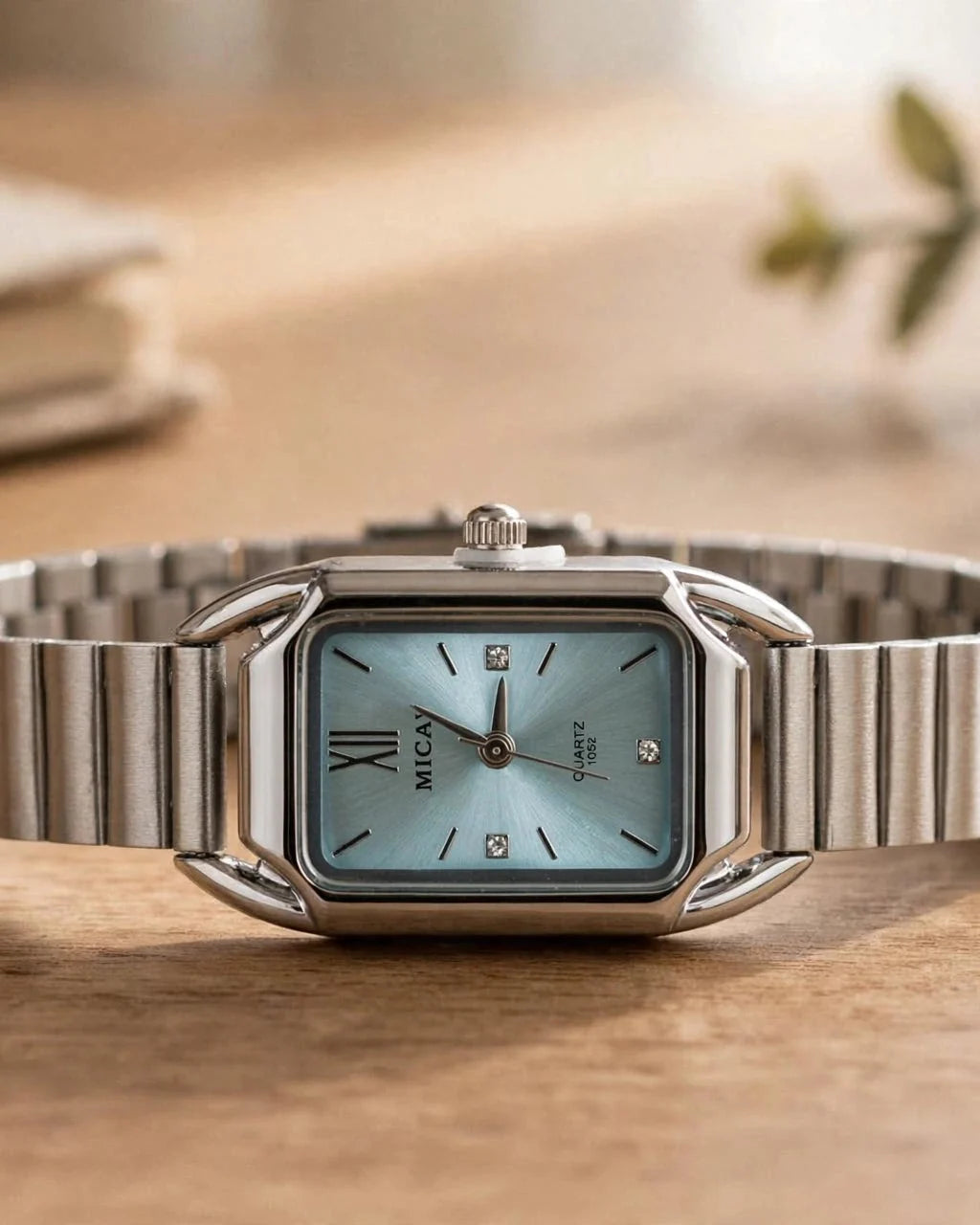 MICAI Women's Ice Blue Dial Quartz Watch
