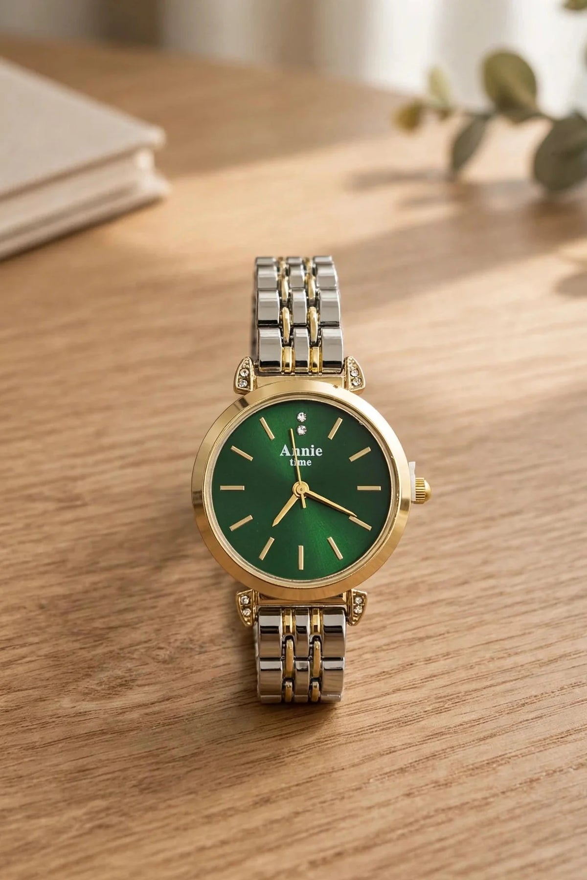 Annie Time Women's Gold Quartz Green Dial Watch