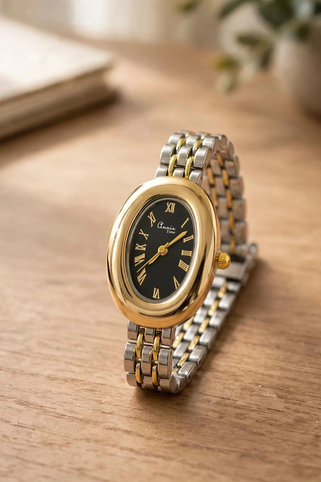 Vintage Oval Gold Watch – Black Dial