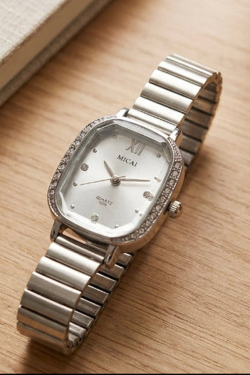 MICAI Women's Silver Crystal Bezel Quartz Watch