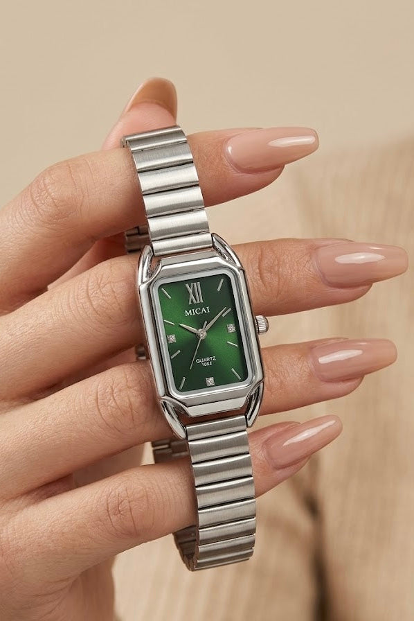 MICAI Women's Green Dial Quartz Watch
