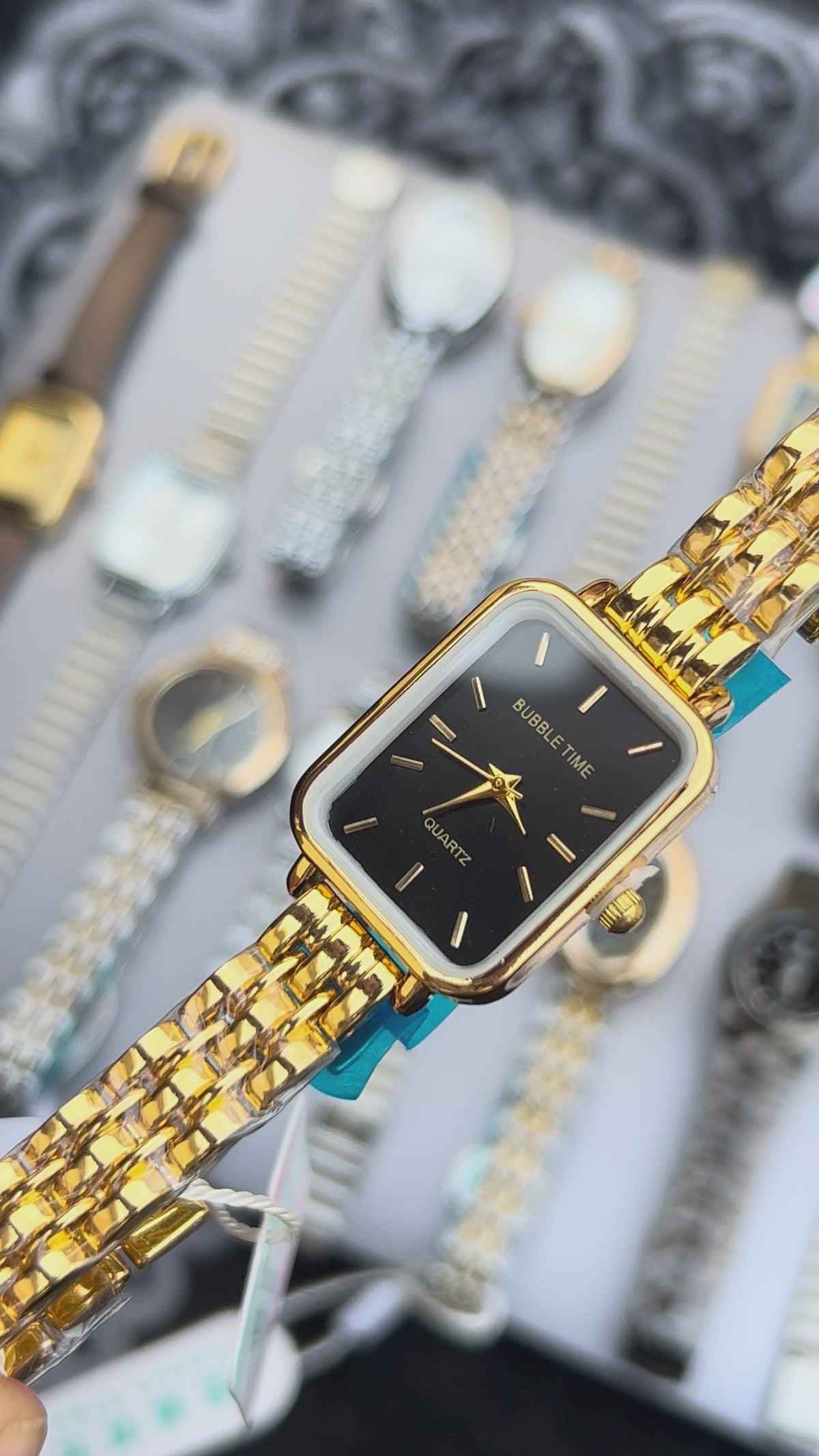 Diva Gold Dial – Black Quartz Bracelet Watch